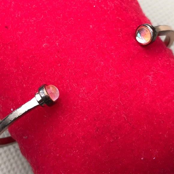 Kendra Scott Jewelry - Kendra Scott Bracelet cuff antique gold Tone Thin